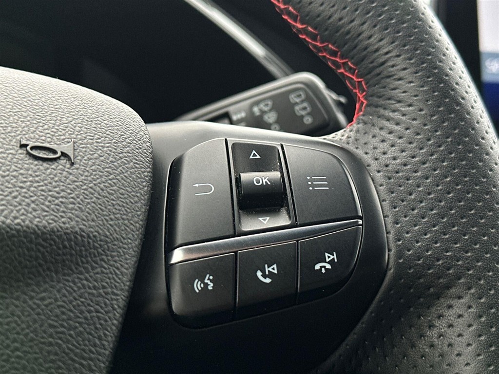 Ford Kuga ST-Line X billede 15