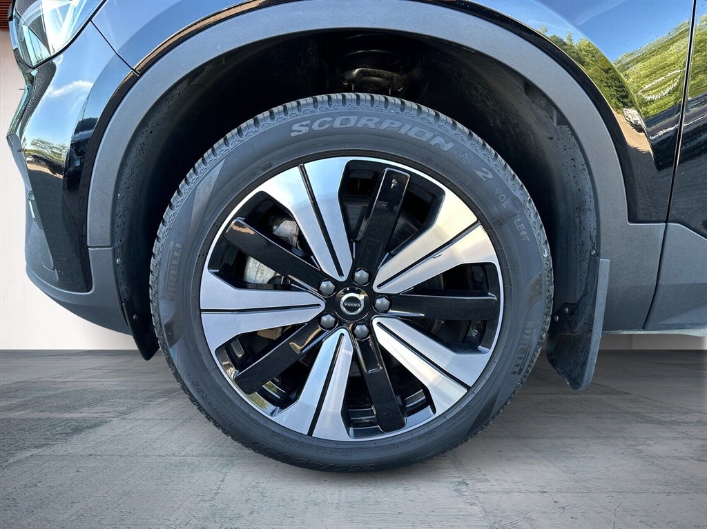 Volvo XC40 Plus billede 10