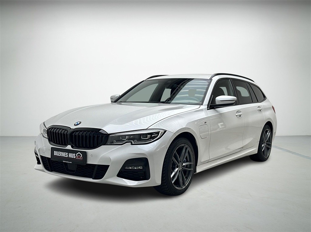 BMW 330e M-Sport