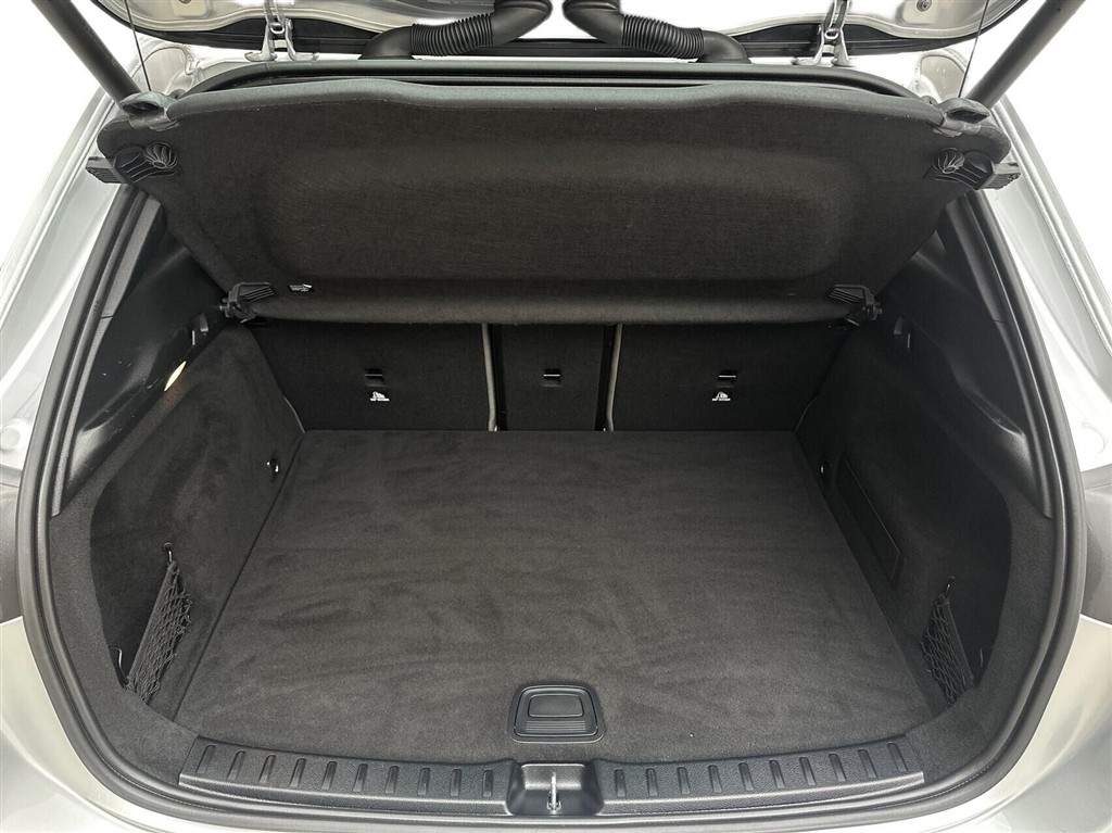 Mercedes-Benz EQA 300 Premium billede 14