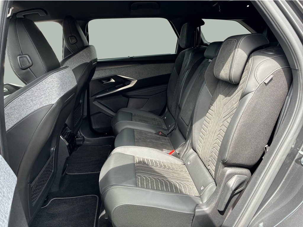 Peugeot e-5008 GT Pack billede 13