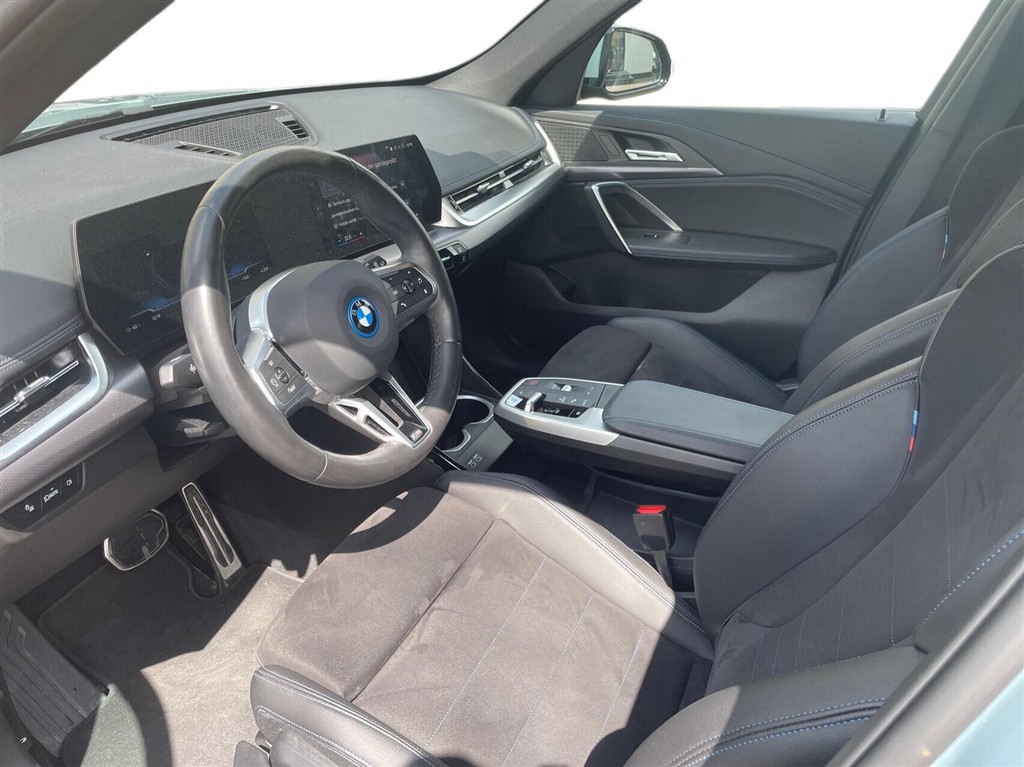 BMW iX1 M-Sport billede 3