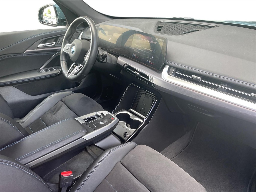 BMW iX1 M-Sport billede 10