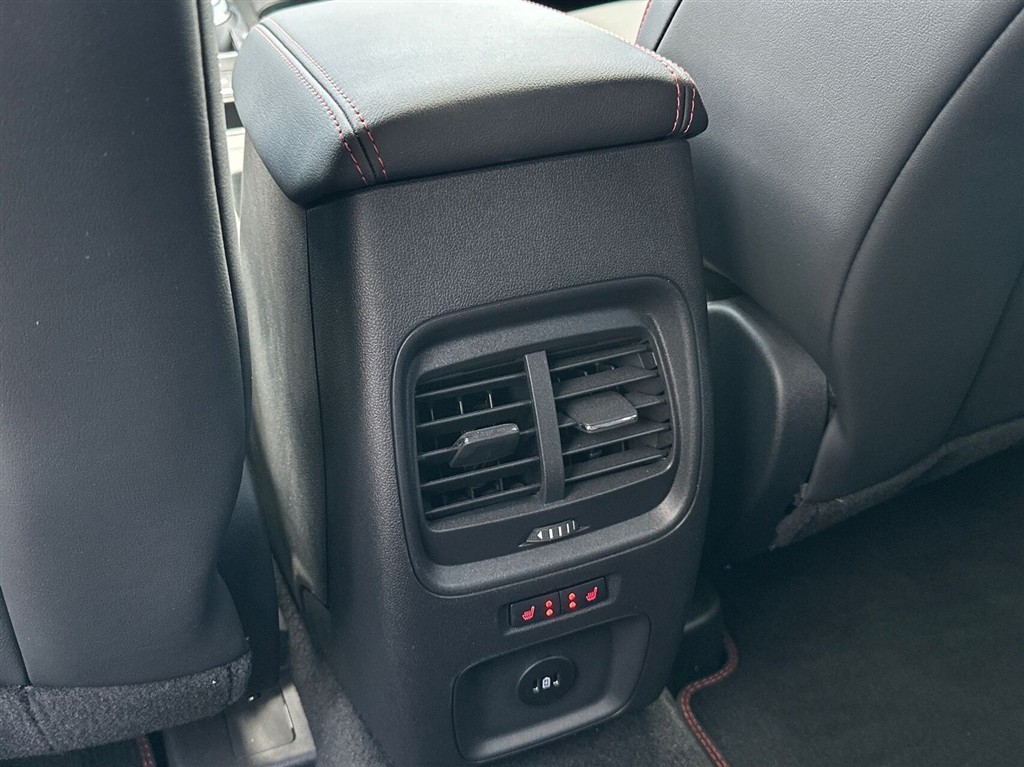Ford Kuga ST-Line X billede 11
