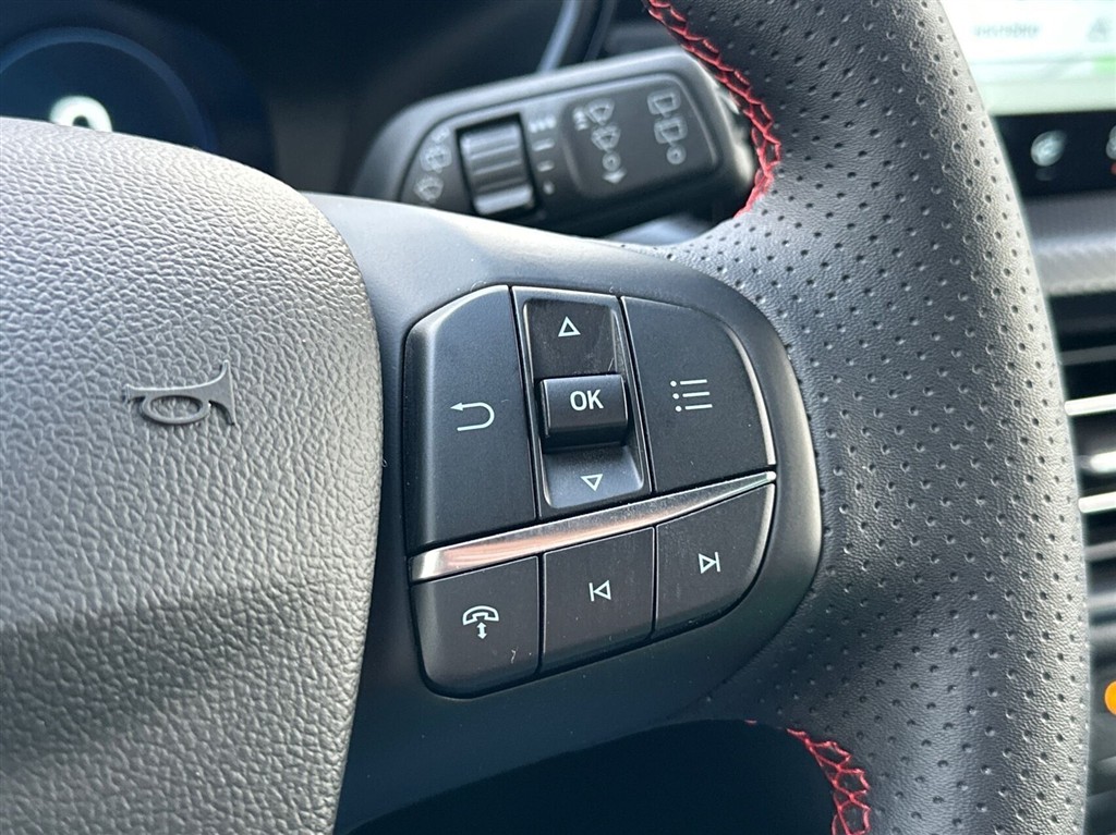 Ford Kuga ST-Line X billede 16
