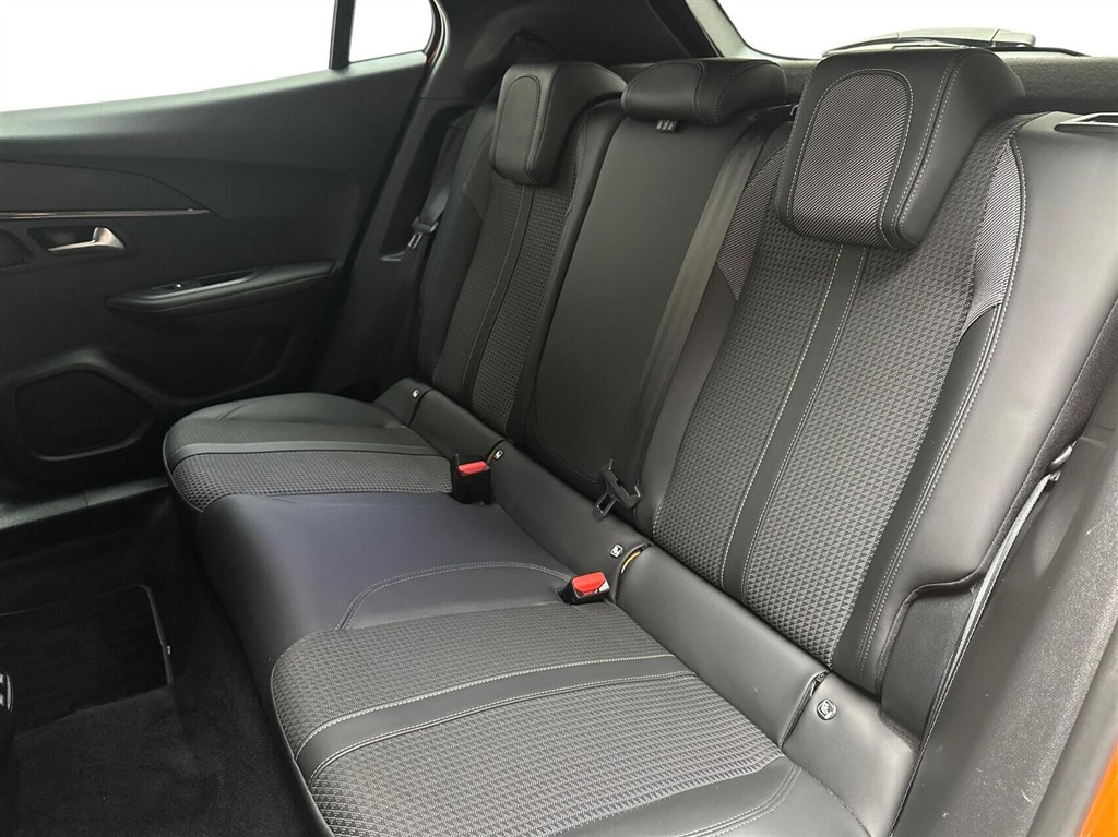 Peugeot e-2008 GT billede 13