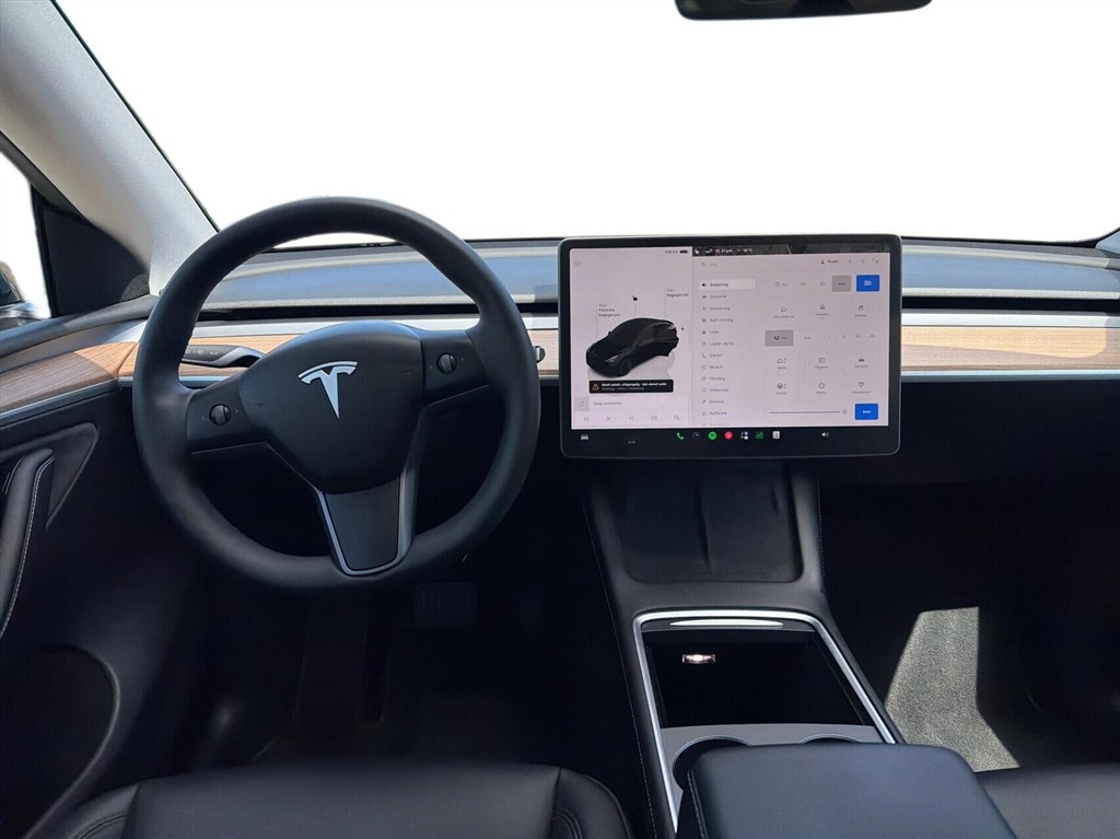 Tesla Model Y Long Range billede 9