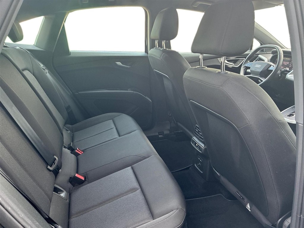 Audi Q4 Attraction billede 14