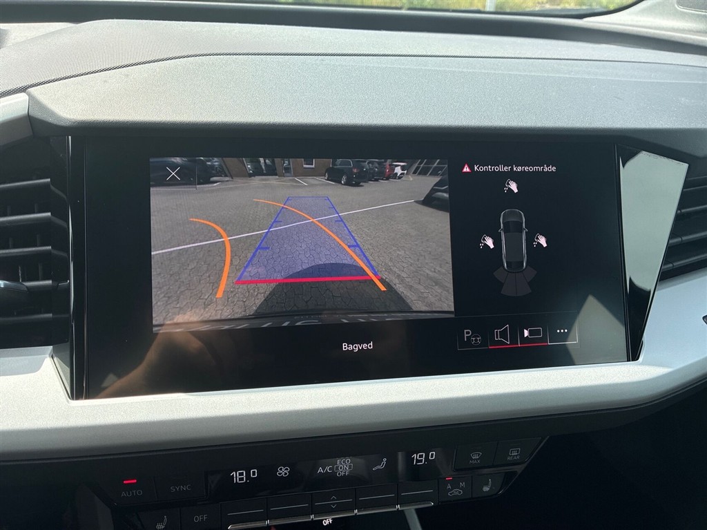 Audi Q4 Attraction billede 12