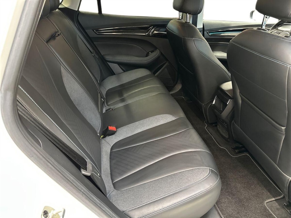 MG MG5 Electric Standard Range Luxury billede 12