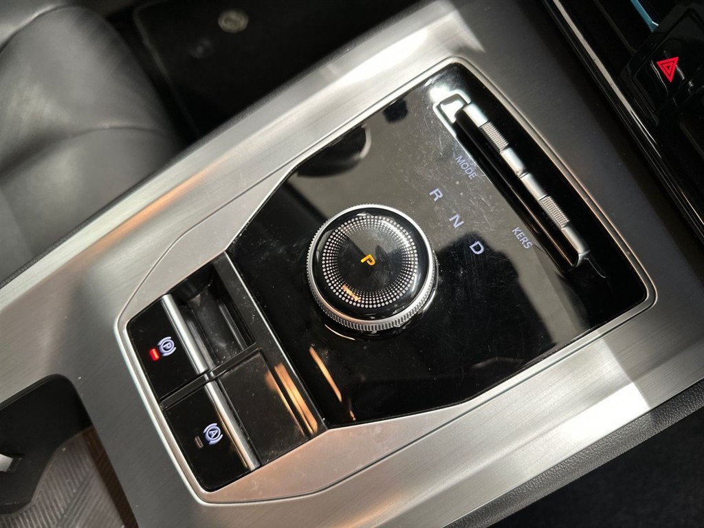 MG MG5 Electric Standard Range Luxury billede 15