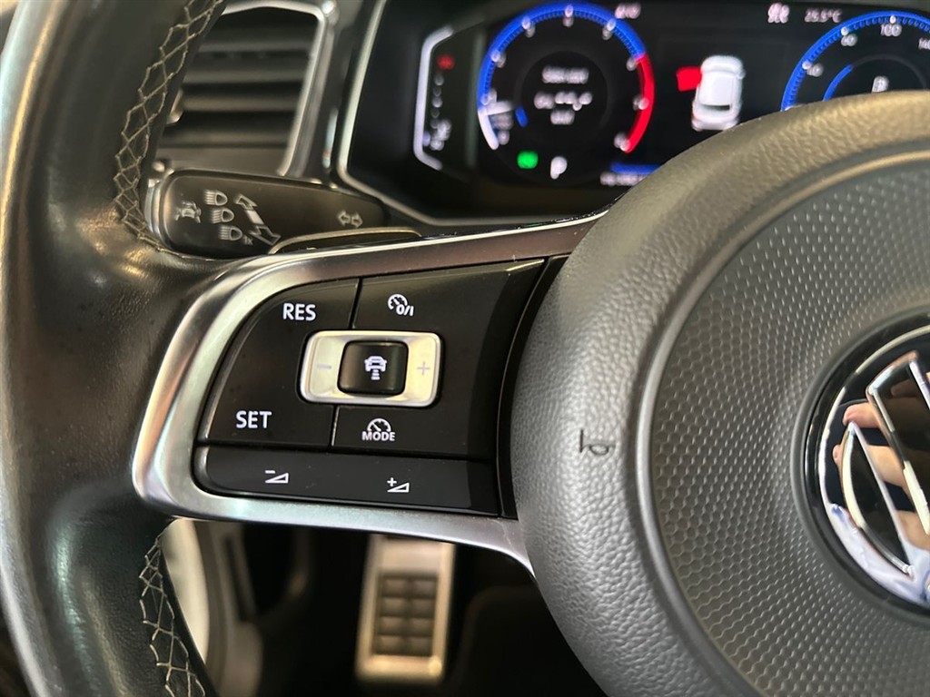 VW T-Roc R-Line billede 17