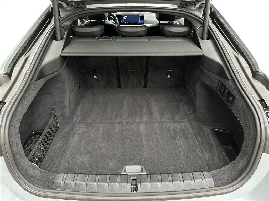 BMW i4 Supercharged billede 14
