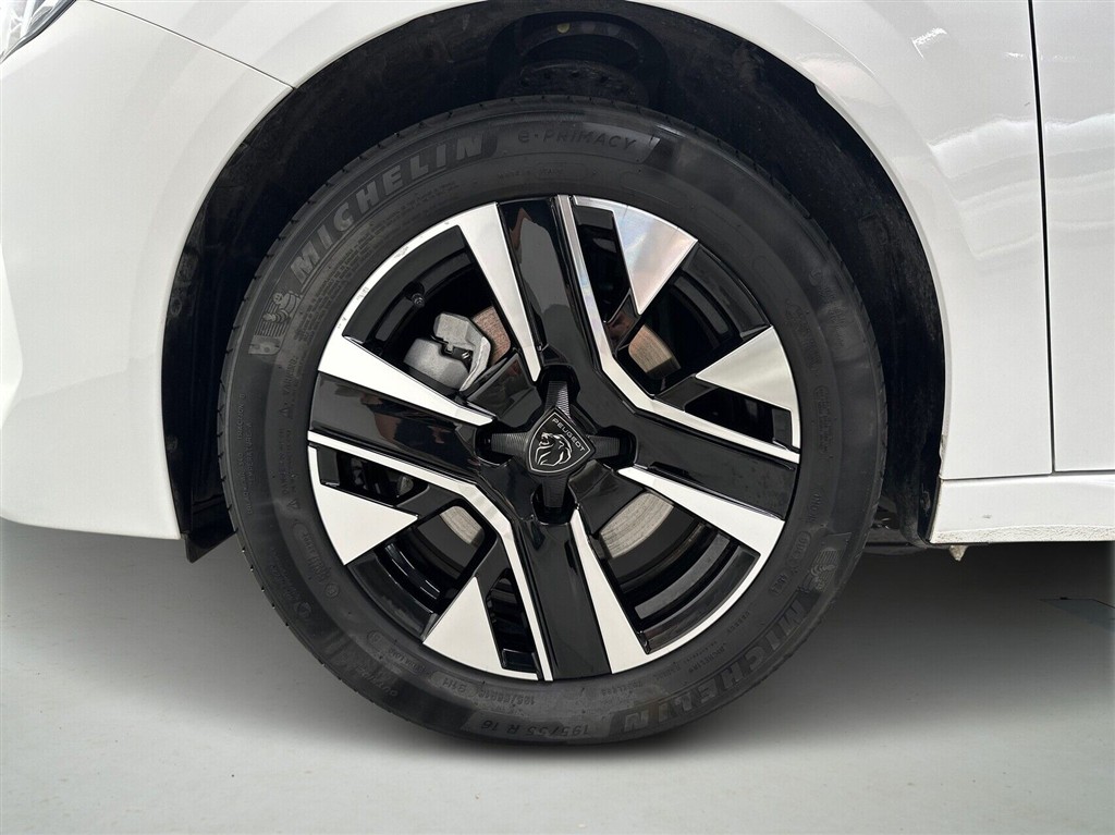 Peugeot e-208 Allure billede 9