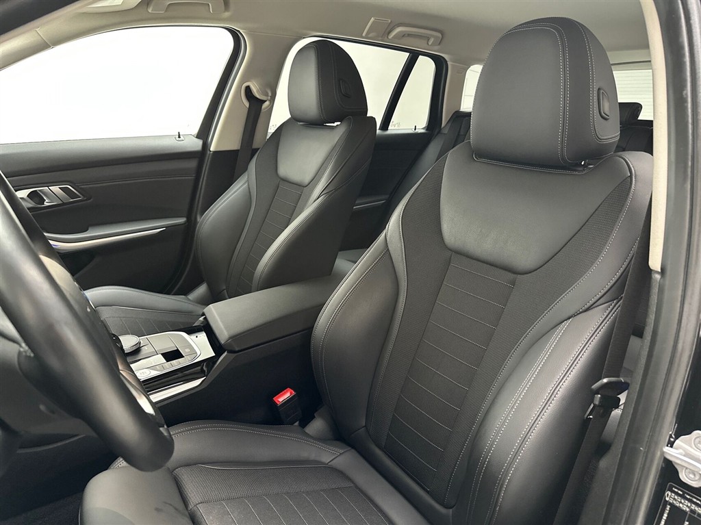 BMW 320i Sport Line billede 19