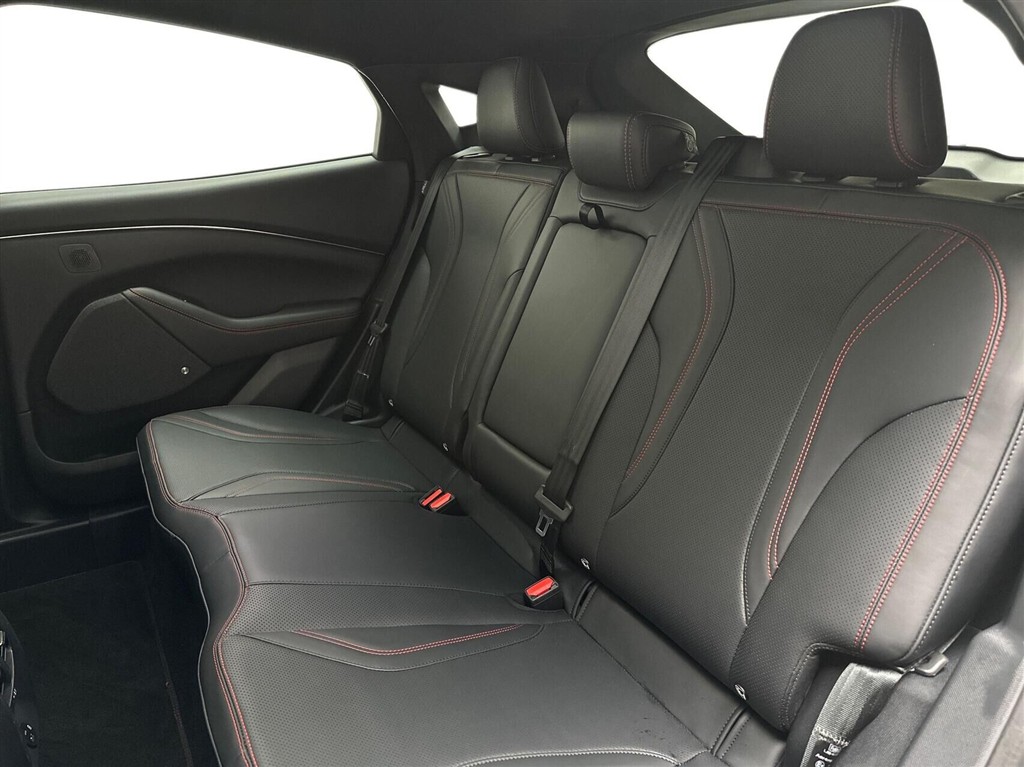 Ford Mustang Mach-E UR Premium billede 12