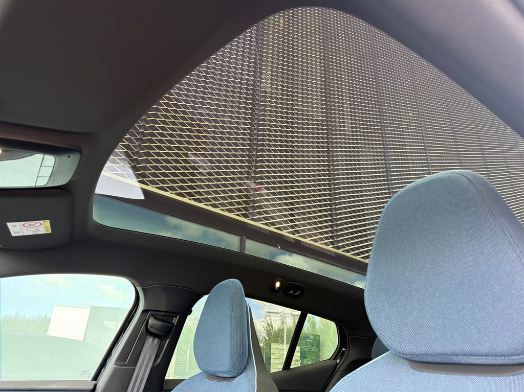 Volvo EX30 Black Edition billede 19