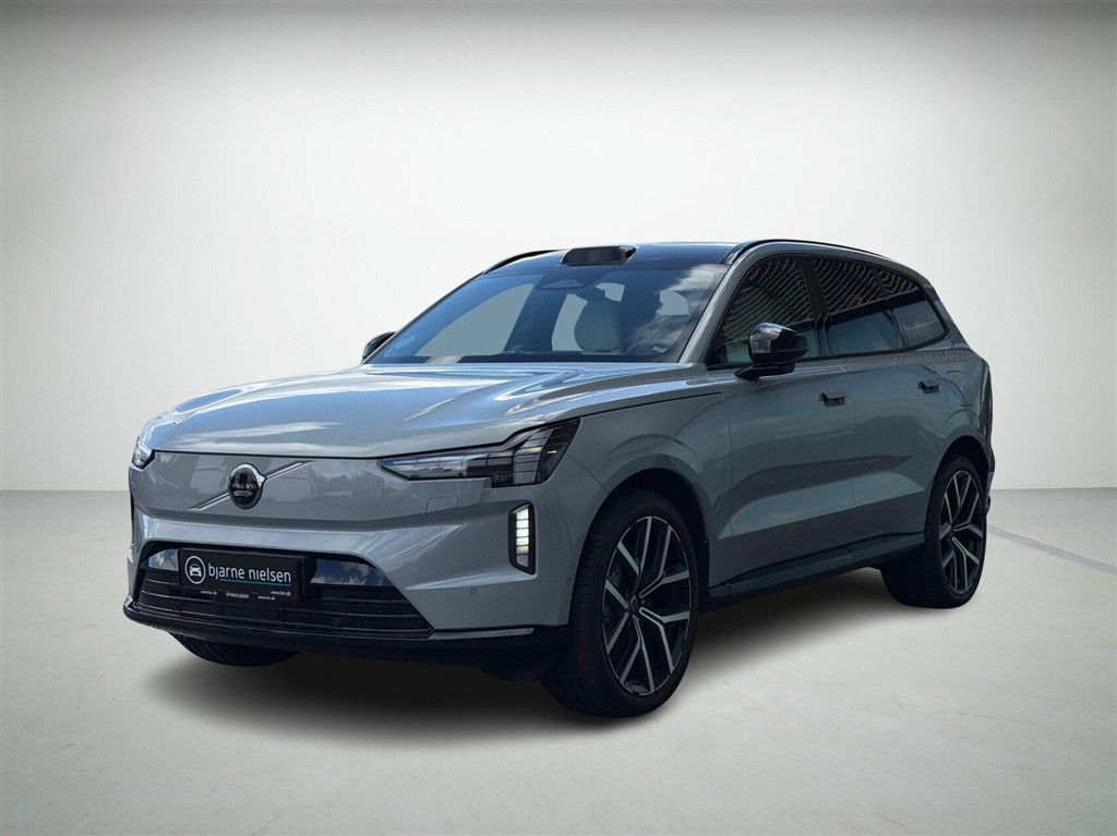 Volvo EX90 