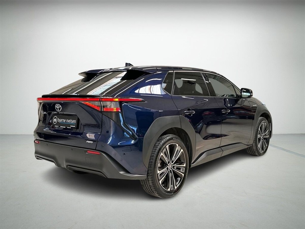 Toyota BZ4X Executive Solar billede 2