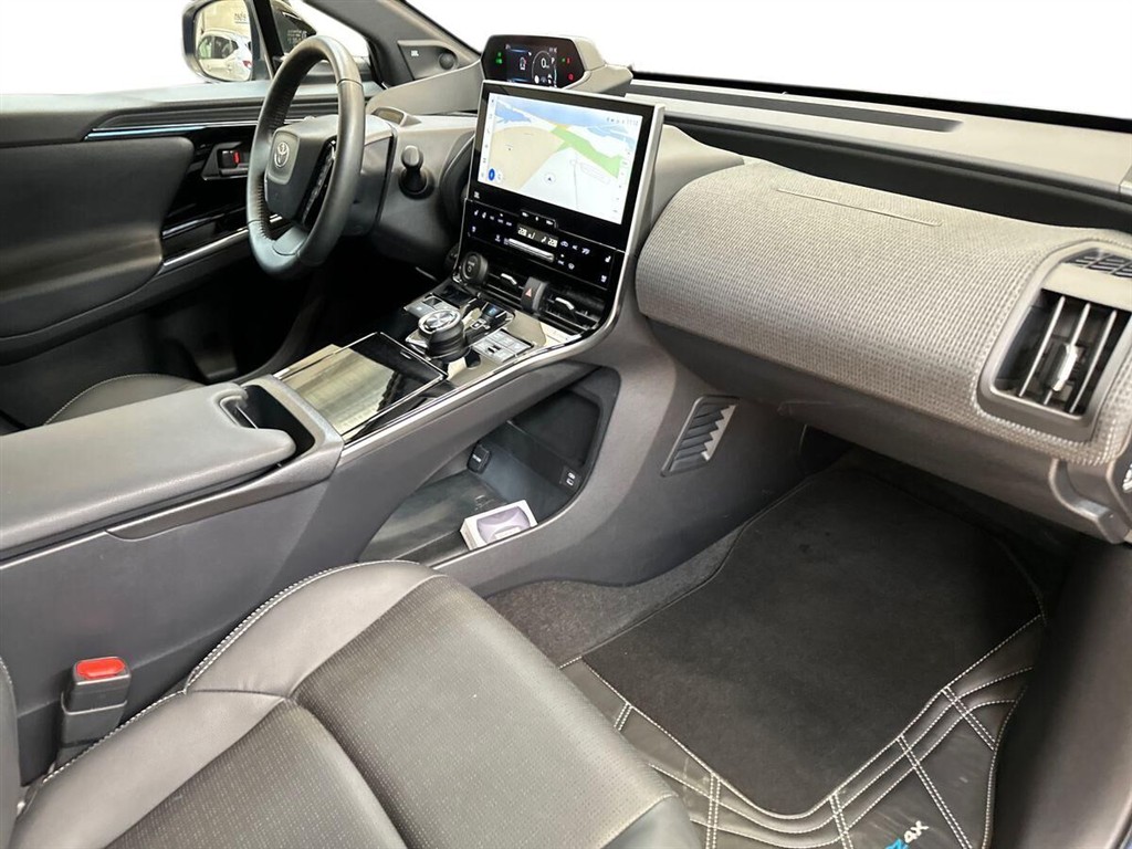 Toyota BZ4X Executive Solar billede 10
