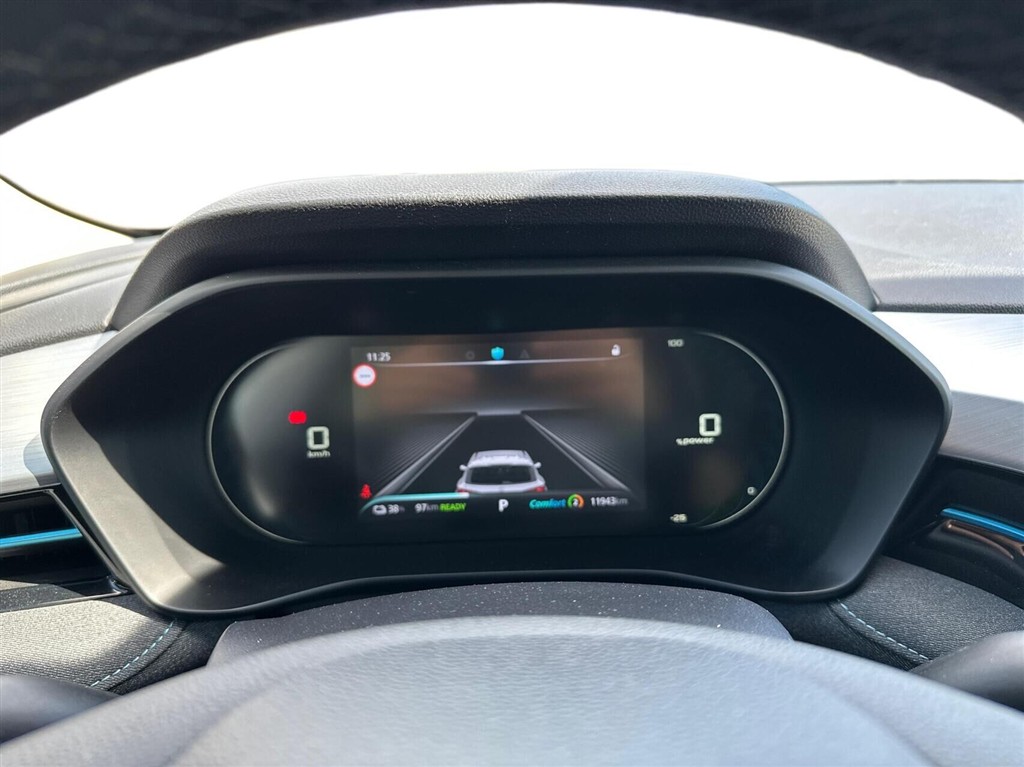MG MG5 Electric Standard Range Luxury billede 14