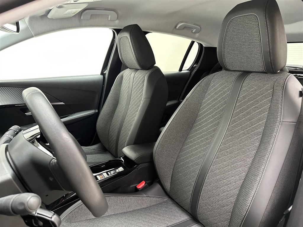 Peugeot e-208 Allure billede 19