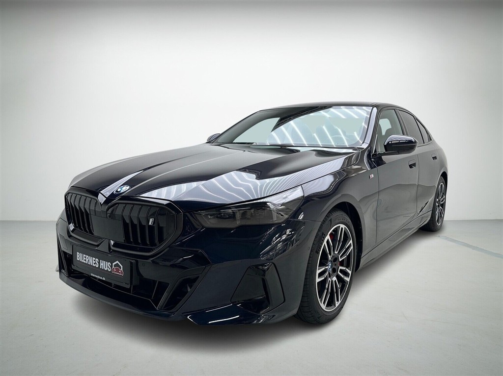 BMW i5 xDrive40 EL Fully Charged 4x4 394HK Aut.