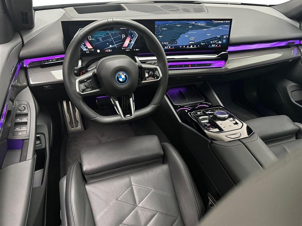 BMW i5 Fully Charged billede 4
