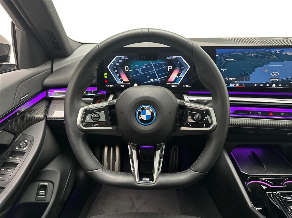 BMW i5 Fully Charged billede 10