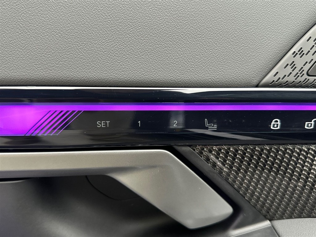 BMW i5 Fully Charged billede 21