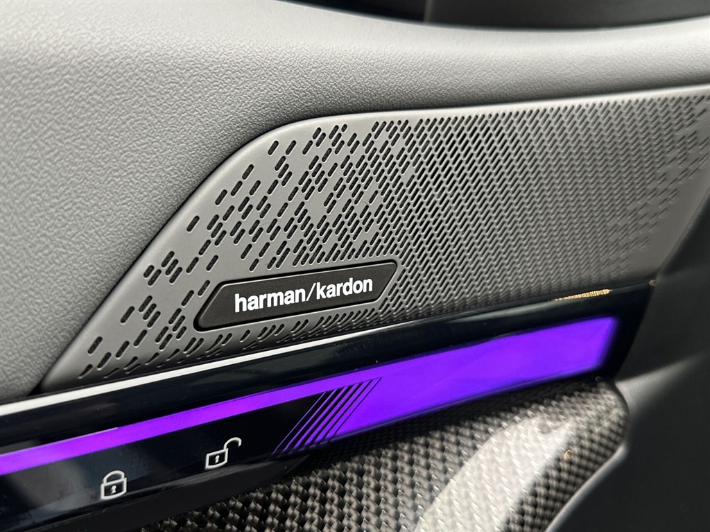 BMW i5 Fully Charged billede 24