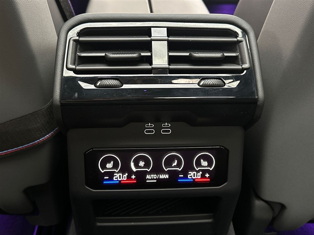 BMW i5 Fully Charged billede 26