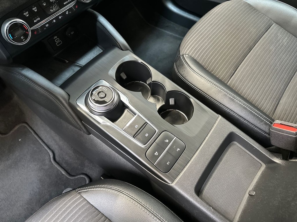 Ford Kuga Titanium X billede 15