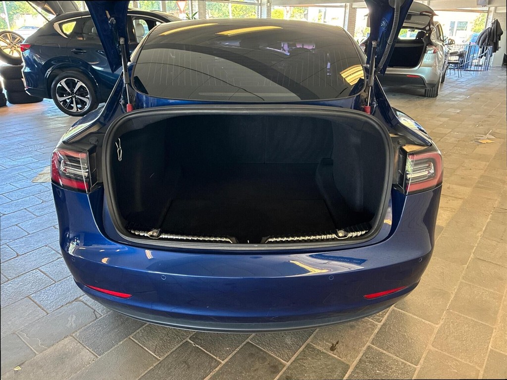 Tesla Model 3 Standard Range Plus billede 13