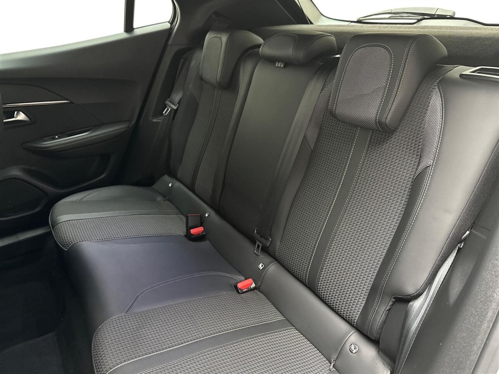 Peugeot e-2008 GT billede 12