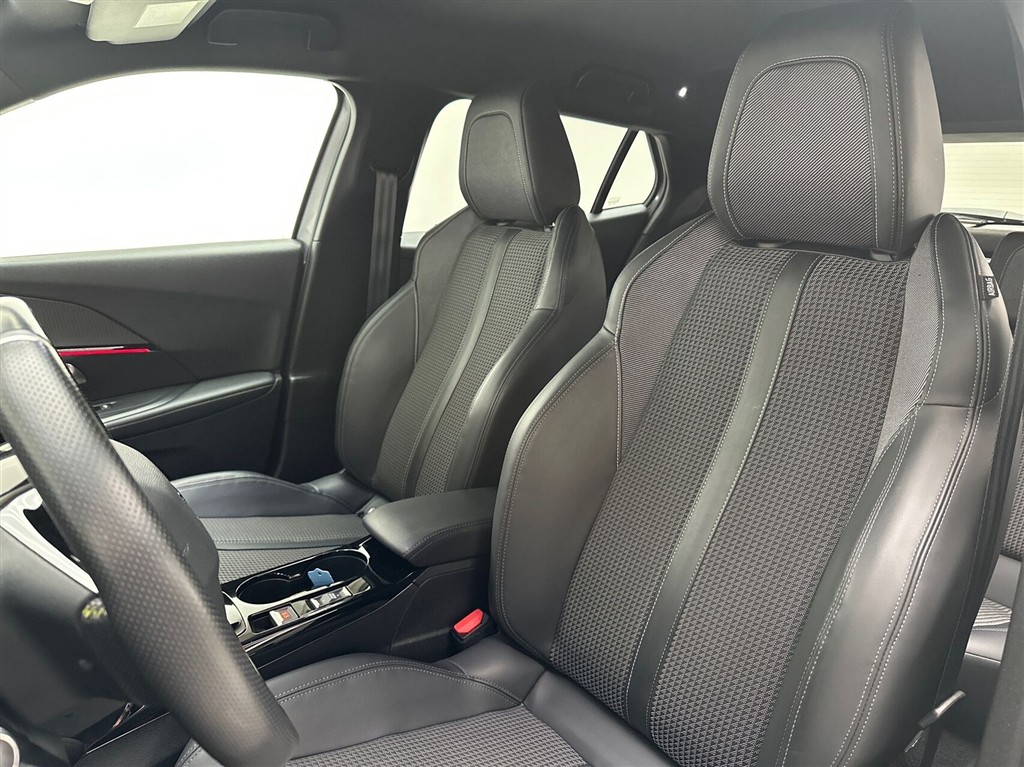 Peugeot e-2008 GT billede 18