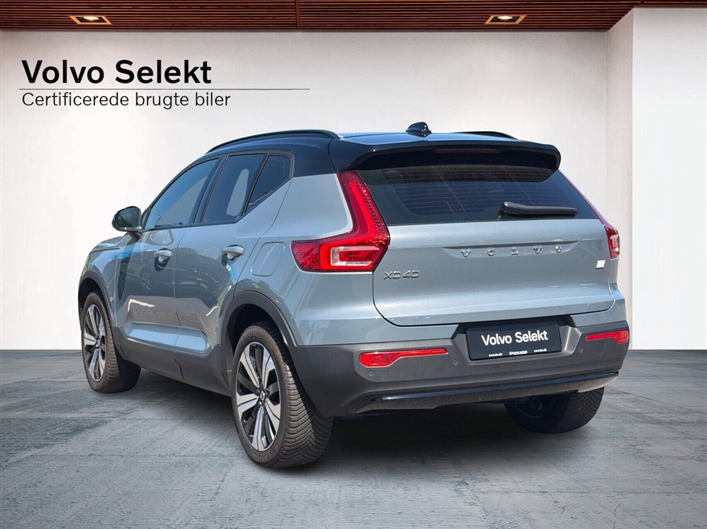 Volvo XC40 Plus billede 2