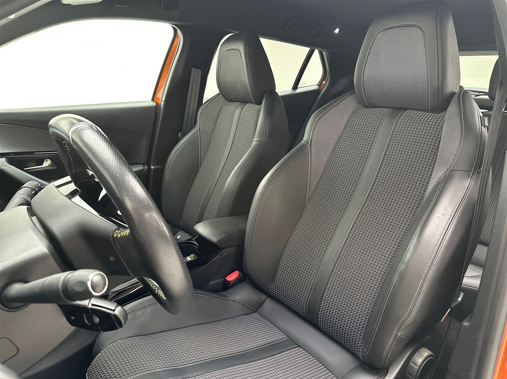 Peugeot e-2008 GT billede 19