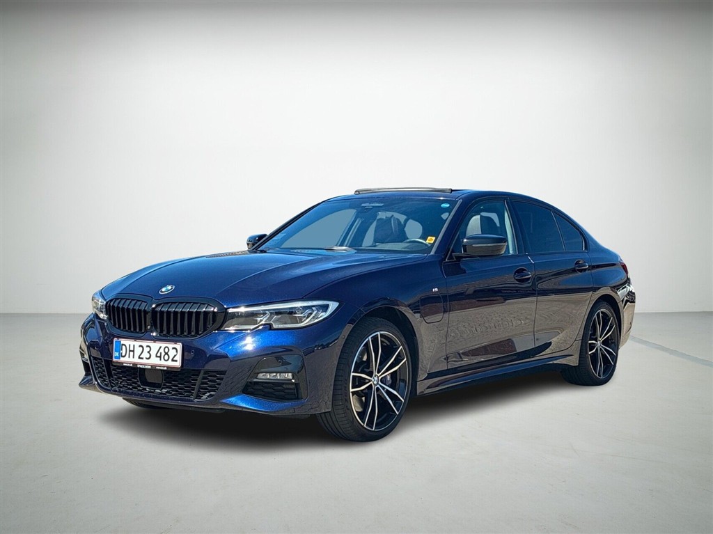 BMW 330e M-Sport billede 2