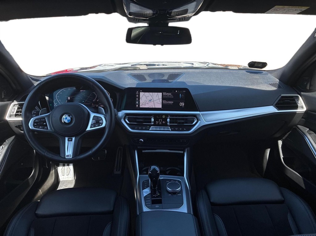 BMW 330e M-Sport billede 8