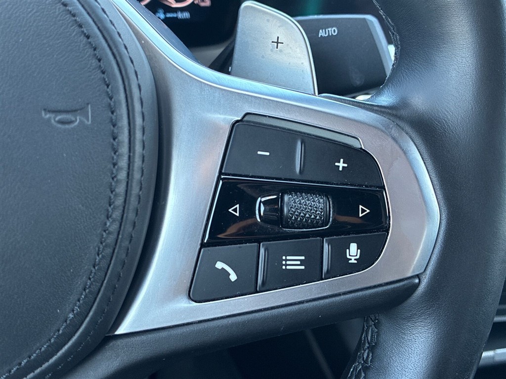 BMW 330e M-Sport billede 36