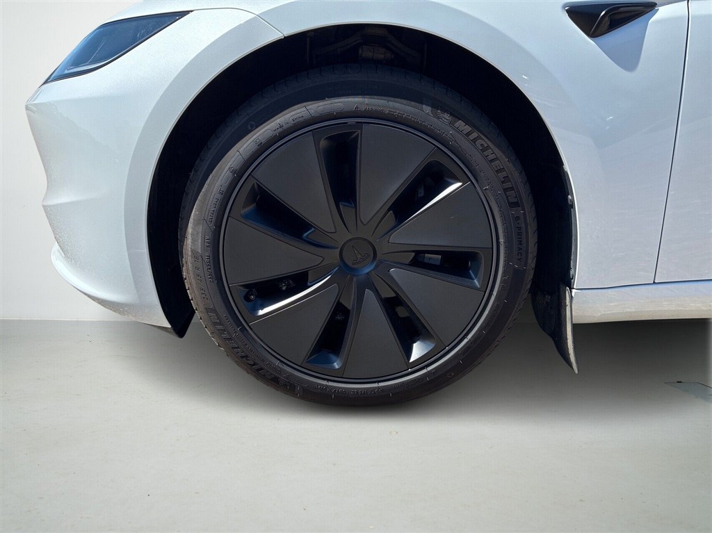 Tesla Model 3 Long Range billede 8