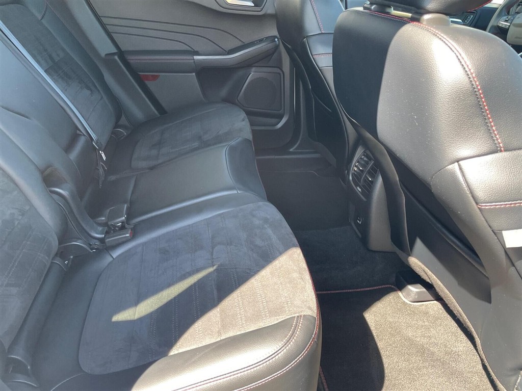 Ford Kuga ST-Line X billede 12