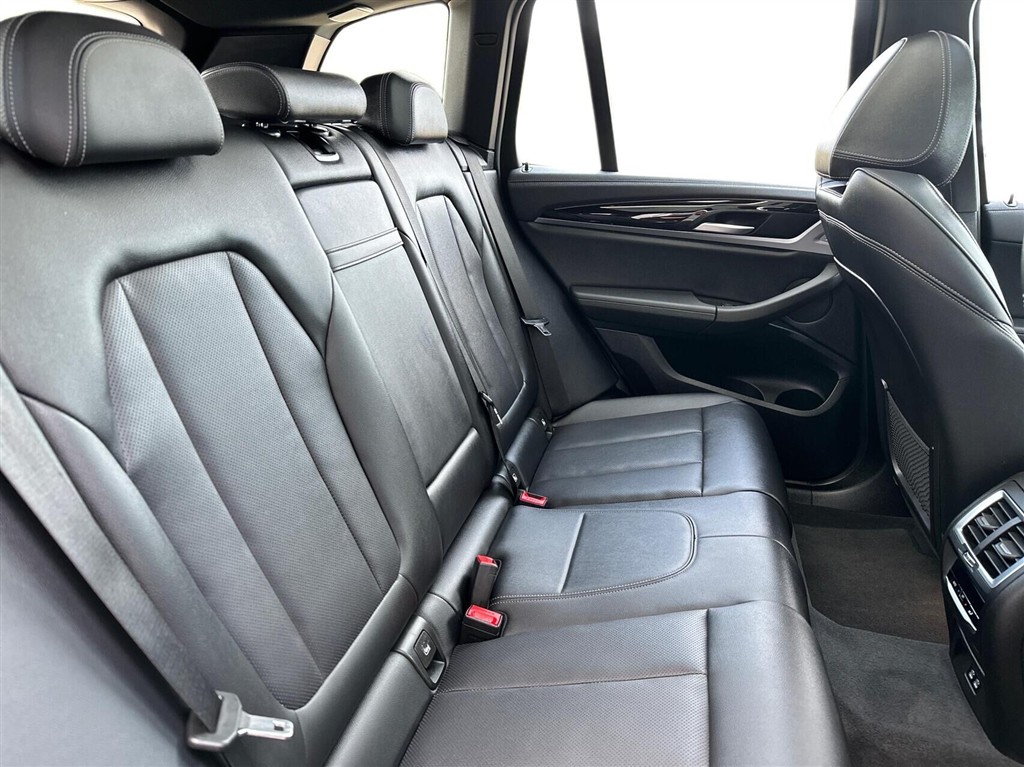 BMW iX3 M-Sport Charged billede 12