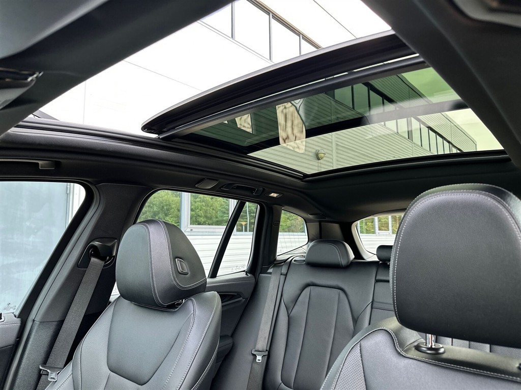 BMW iX3 M-Sport Charged billede 20