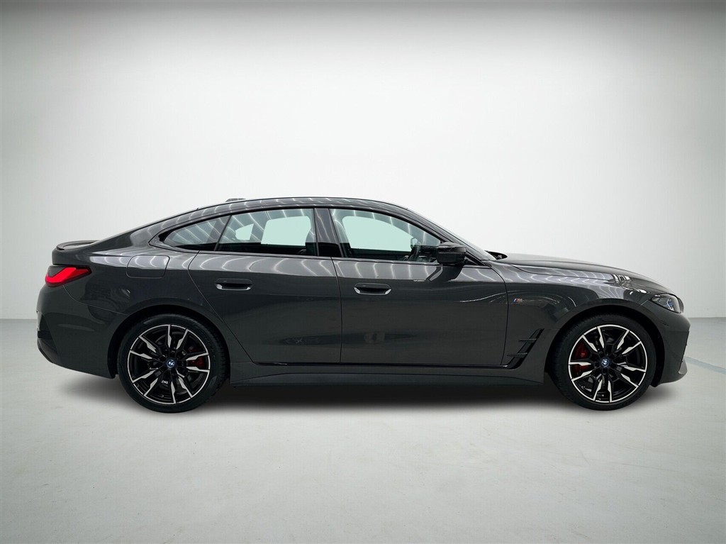 BMW i4 Fully Charged generic.image 6