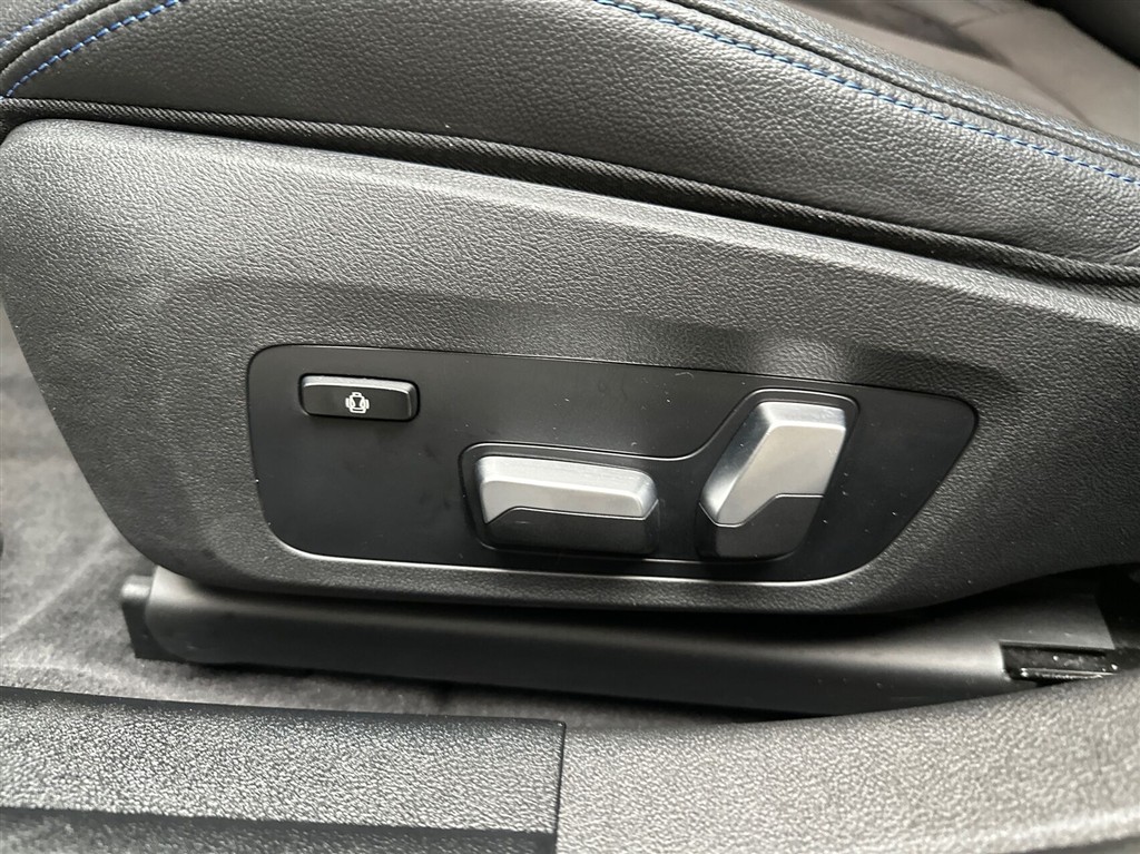 BMW i4 Fully Charged generic.image 20
