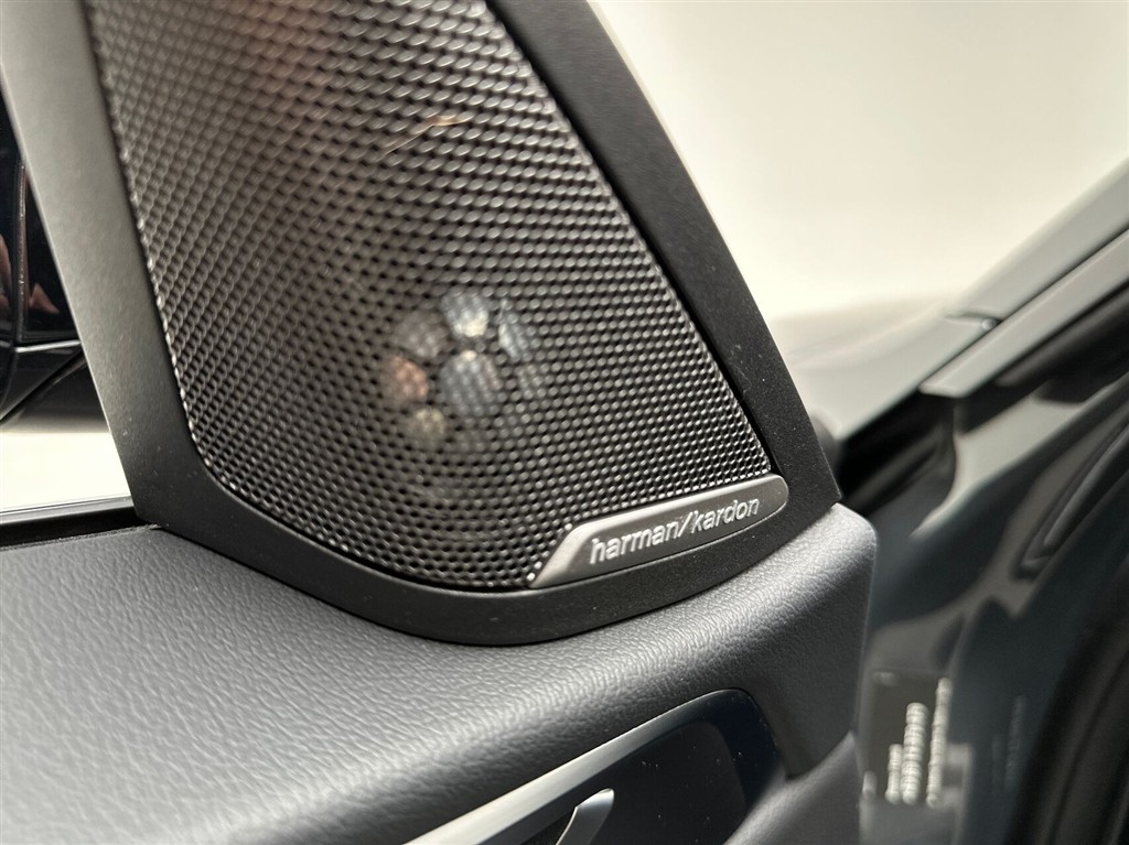 BMW i4 Fully Charged generic.image 22