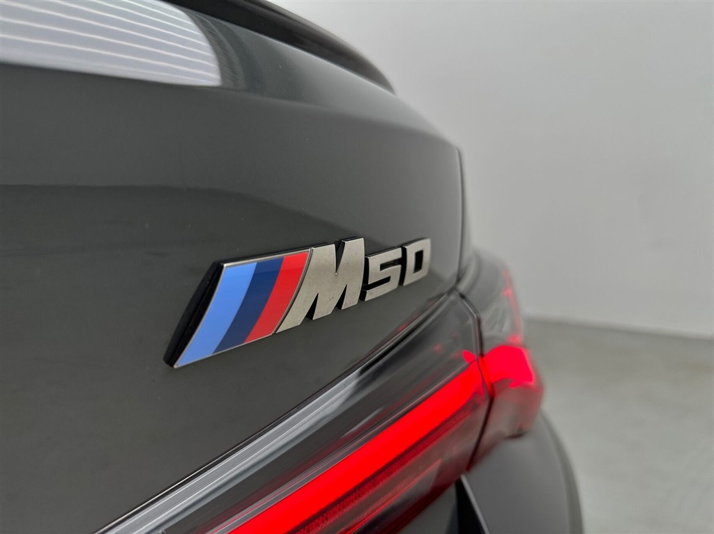 BMW i4 Fully Charged generic.image 28