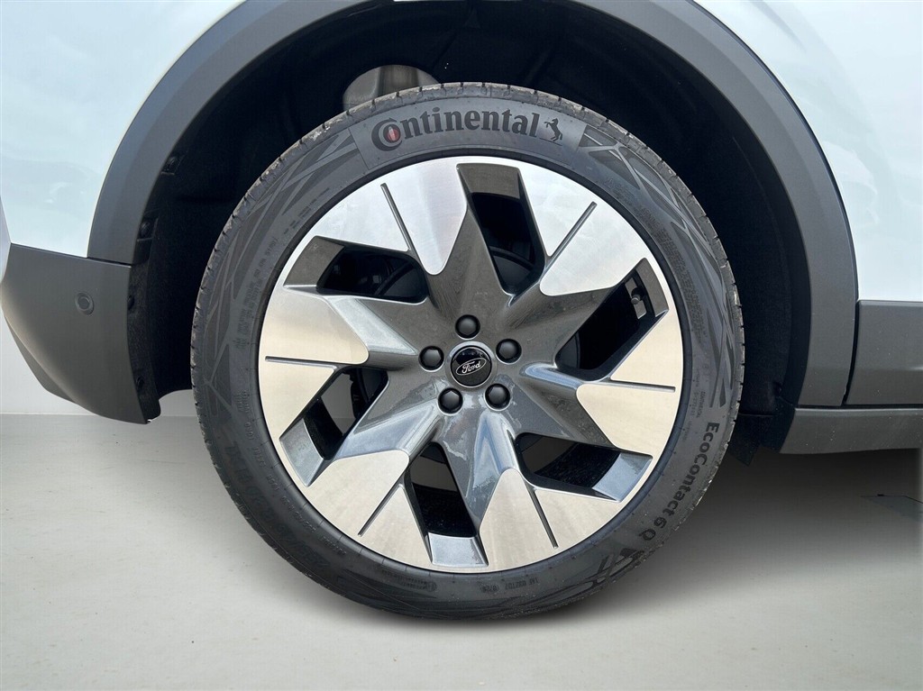 Ford Explorer UR Premium billede 8